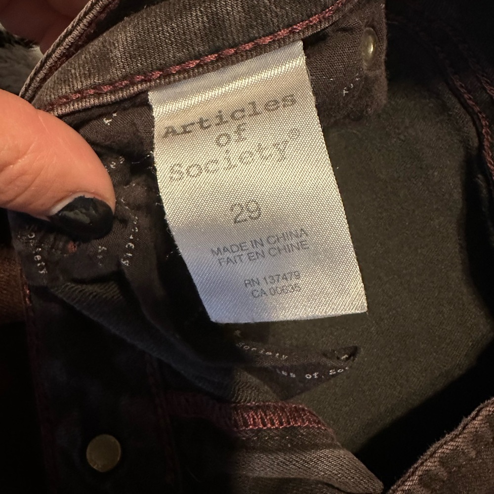 Articles of Society maroon tinted denim wear - Picture 2 of 4